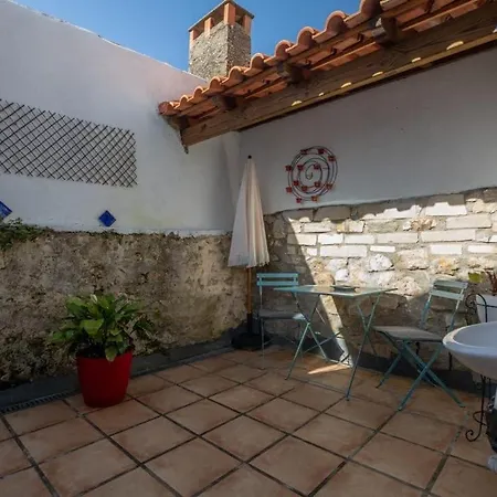 Tiny House Next To The Castle Nyaraló Montemor-o-Velho